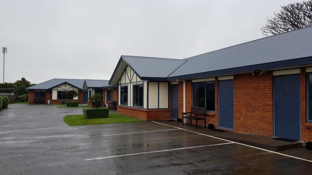 Tudor Lodge Motel 하웨라 외부 사진