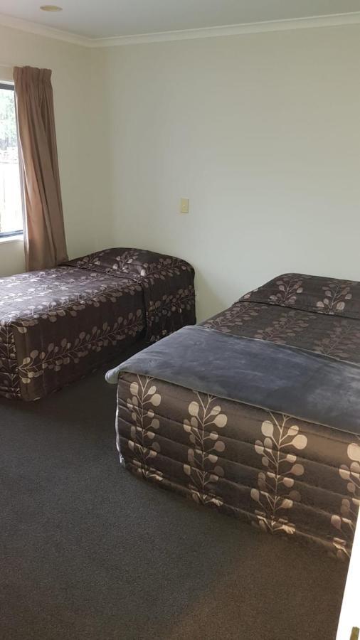 Tudor Lodge Motel 하웨라 외부 사진